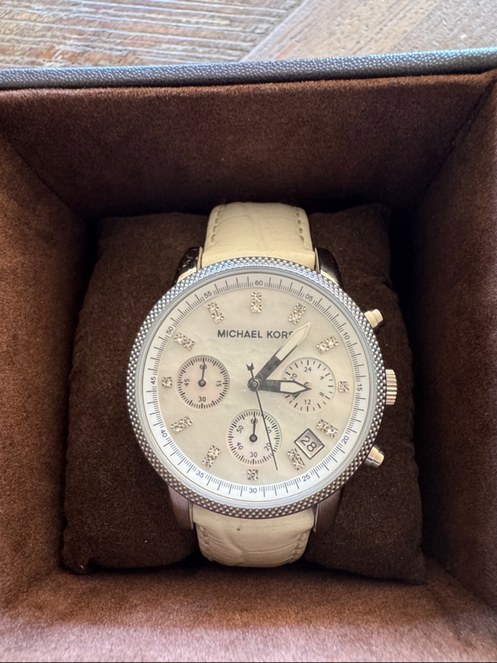 Michael Kors Cream Leather Strap Watch with Silver-Tone Case